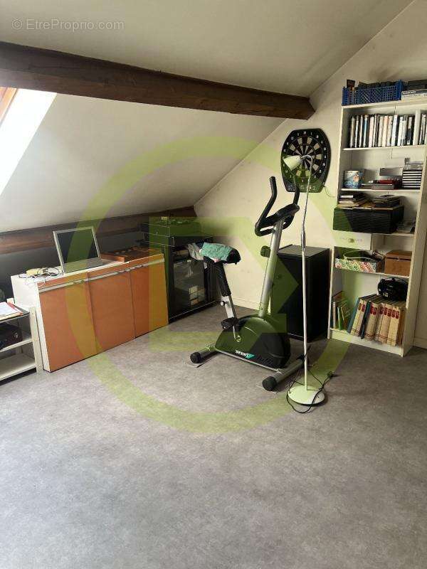 Maison à SAINS-EN-AMIENOIS