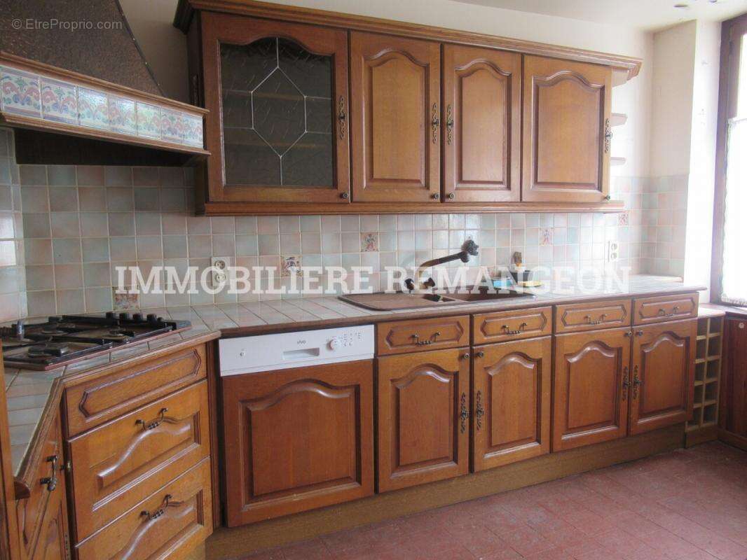 Maison à LA FERTE-BEAUHARNAIS