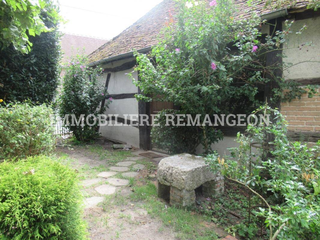 Maison à LA FERTE-BEAUHARNAIS