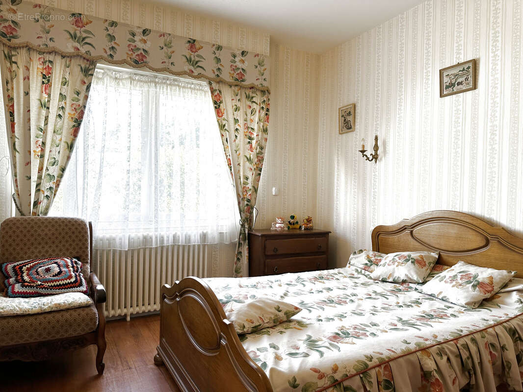 Maison à MESCHERS-SUR-GIRONDE