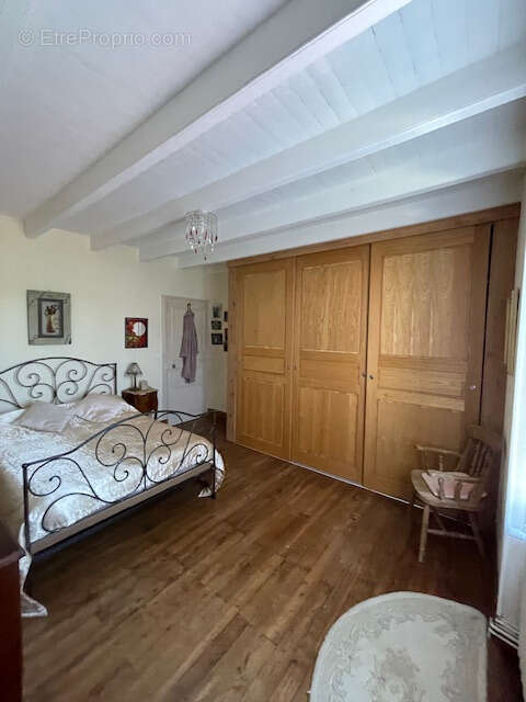 Maison à CHAMPNIERS