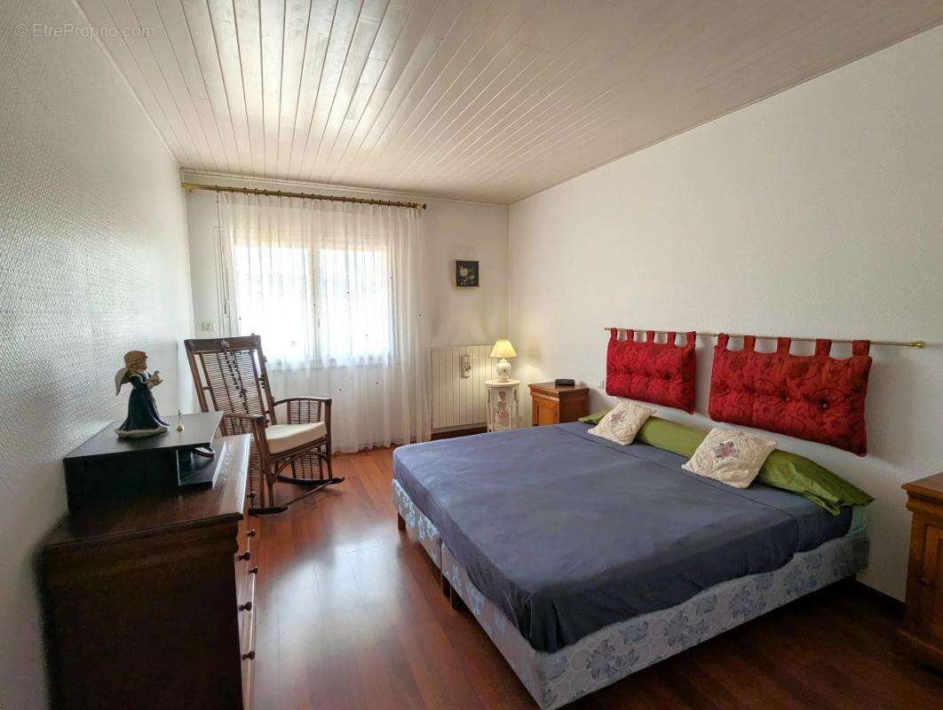 Appartement à BEDARIEUX