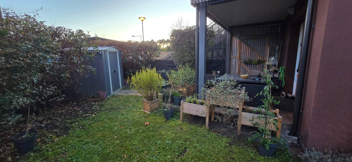 Appartement à SAINT-JEAN-D&#039;ILLAC