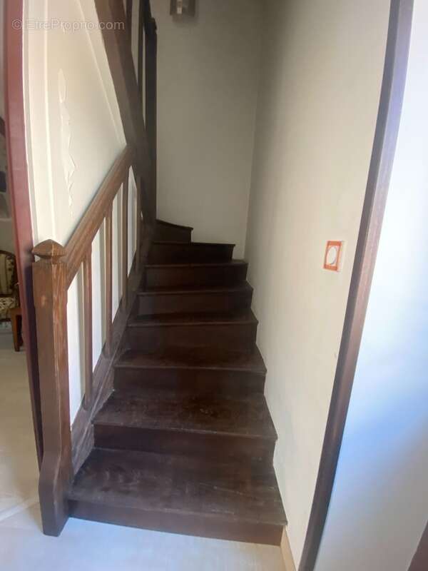 Appartement à DUN-LE-PALESTEL