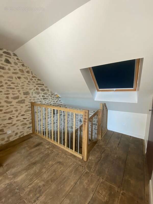 Appartement à DUN-LE-PALESTEL