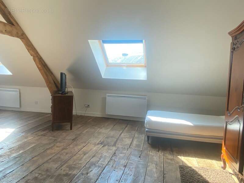 Appartement à DUN-LE-PALESTEL