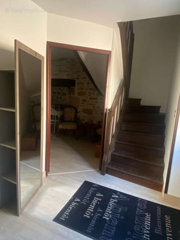 Appartement à DUN-LE-PALESTEL