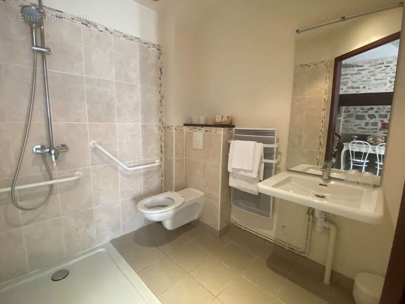 Appartement à DUN-LE-PALESTEL