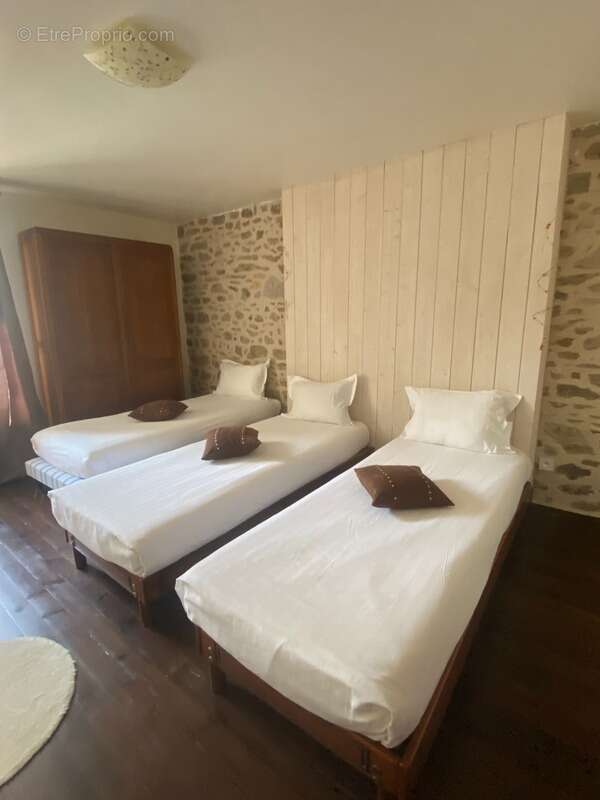 Appartement à DUN-LE-PALESTEL