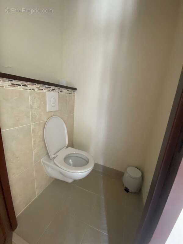 Appartement à DUN-LE-PALESTEL