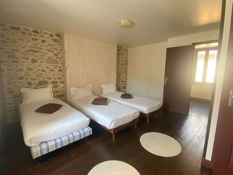 Appartement à DUN-LE-PALESTEL