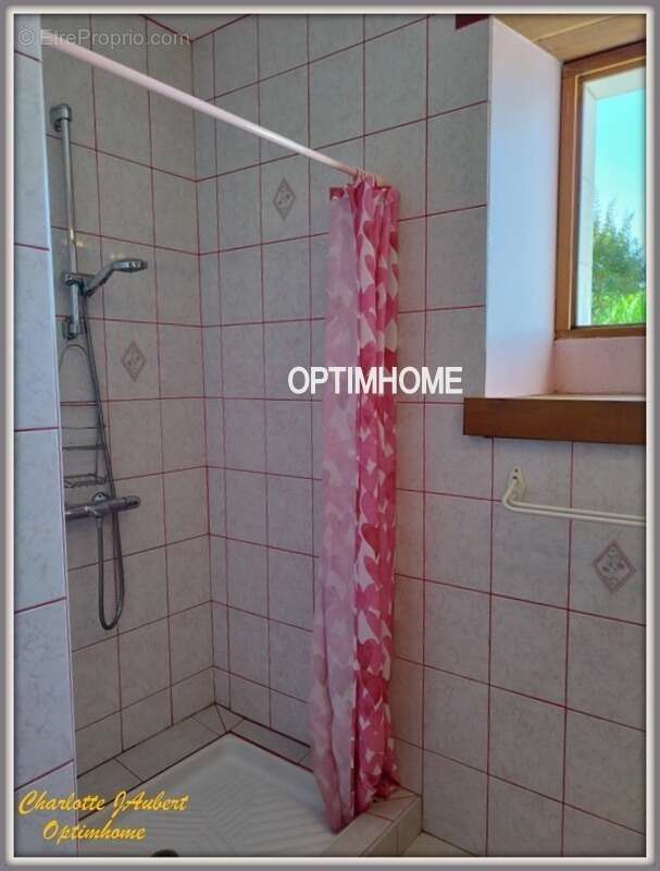 Maison à BARBEZIEUX-SAINT-HILAIRE