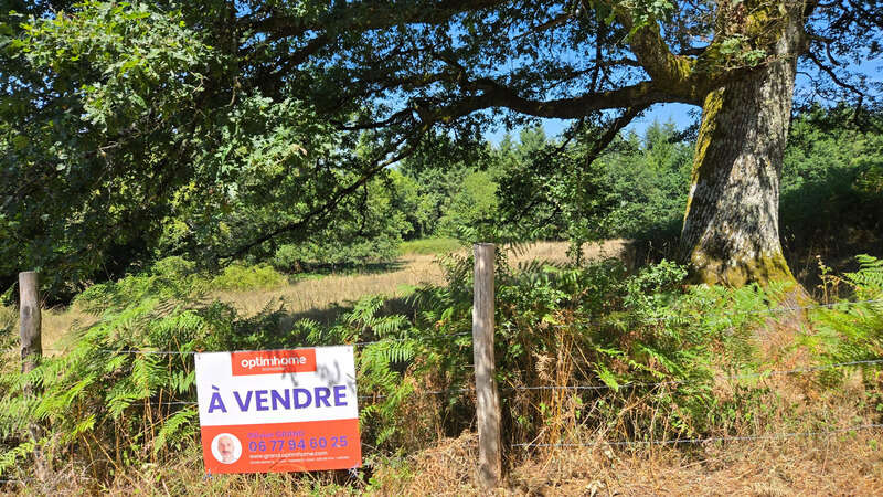 Terrain à PEYRILHAC