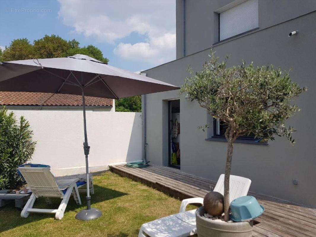 Maison à LA ROCHELLE