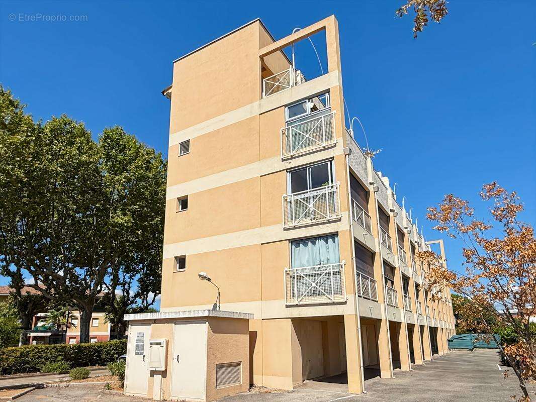 Appartement à FREJUS
