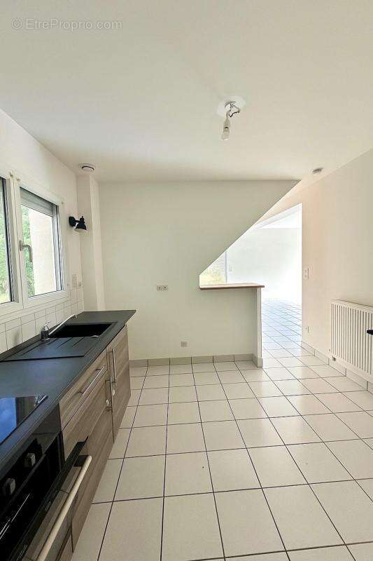 Maison à SAINT-JEAN-SUR-COUESNON