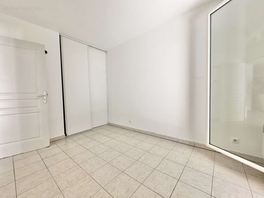 Appartement à MARSEILLE-13E
