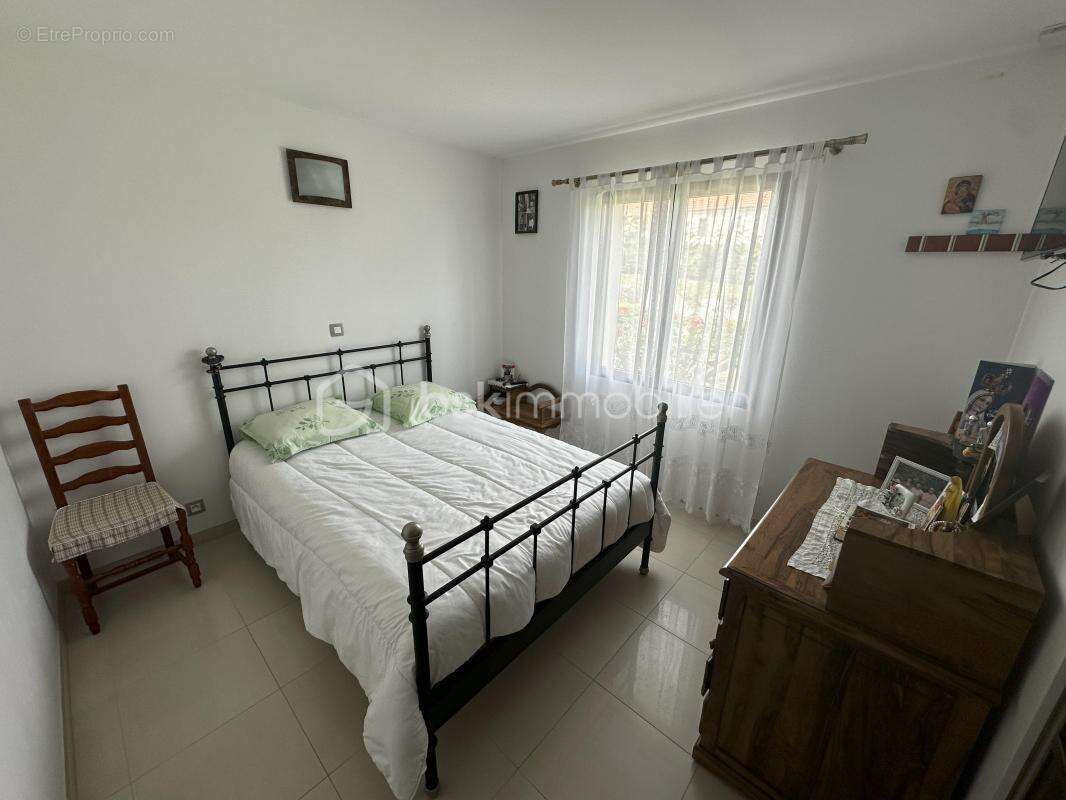 Maison à TESSY-SUR-VIRE