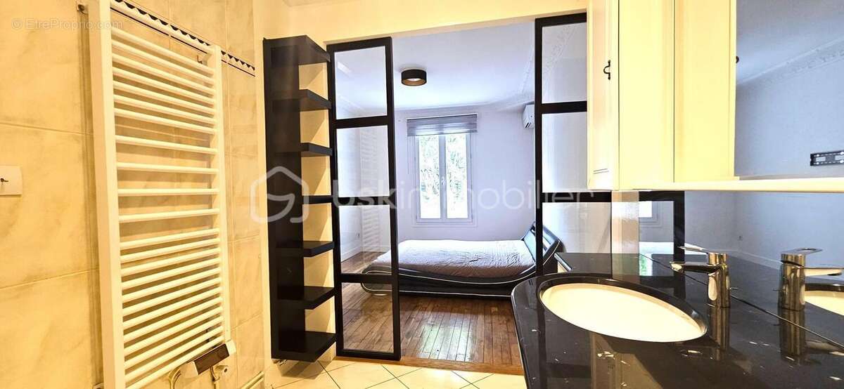 Maison à SAINT-MAUR-DES-FOSSES