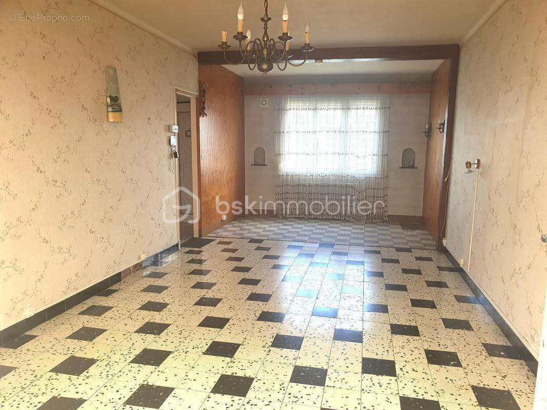 Maison à SAINT-QUENTIN