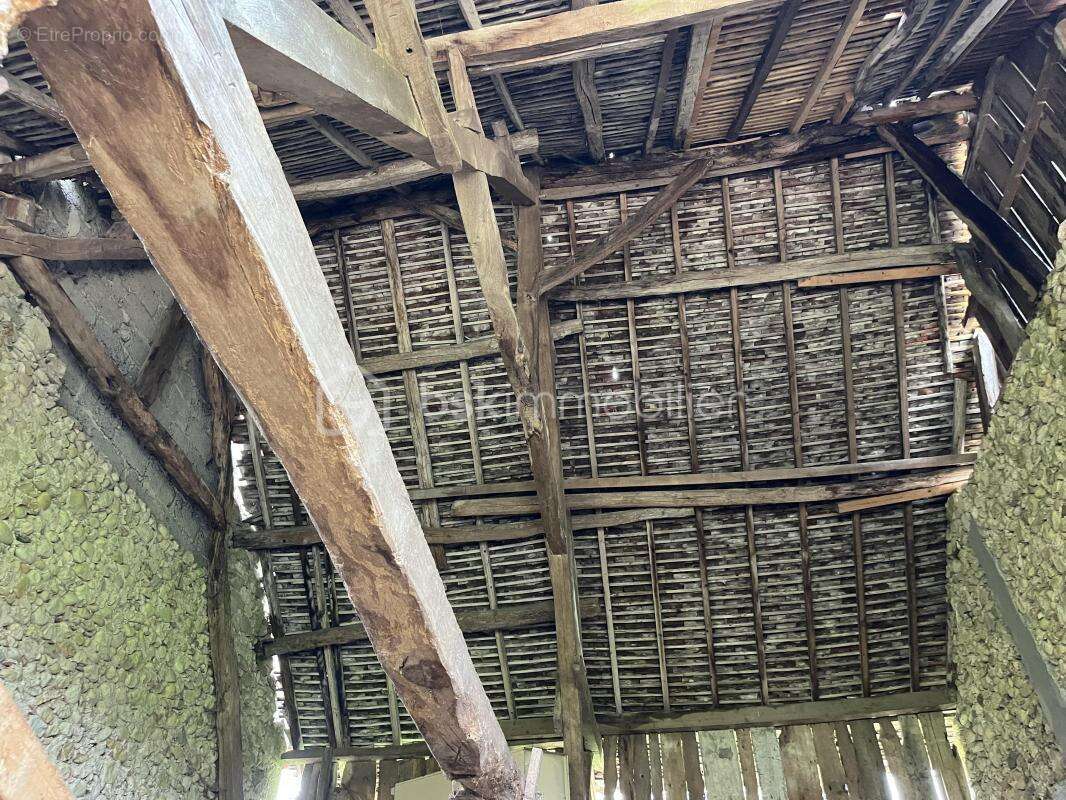 Maison à SAINT-LAURENT-DU-PONT