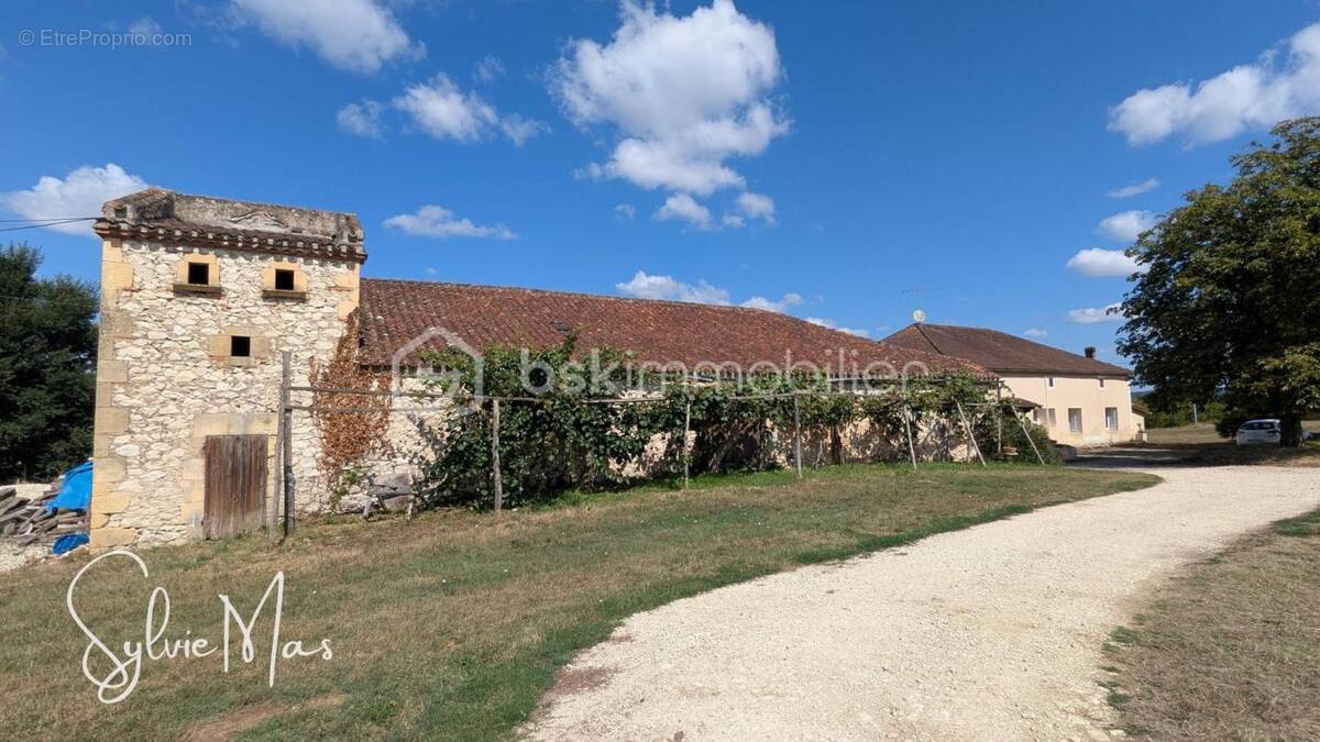 Maison à SAINT-GEORGES
