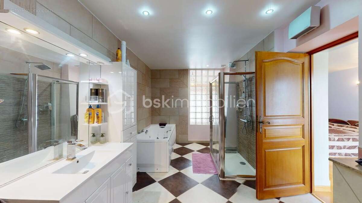 Maison à CHATEAU-LANDON