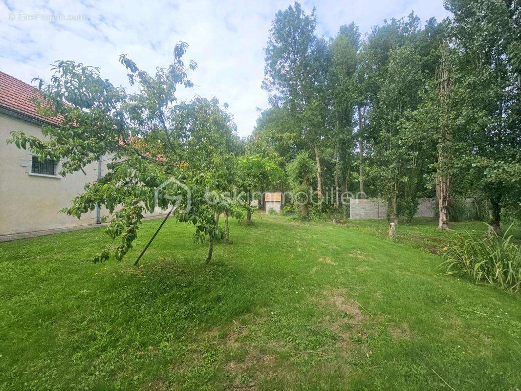 Maison à CHATEAU-LANDON