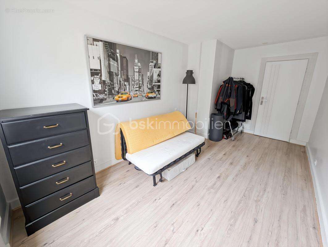 Appartement à SAINT-GRATIEN