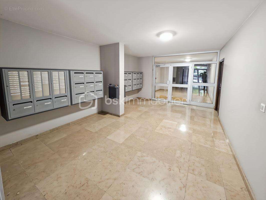 Appartement à SAINT-GRATIEN