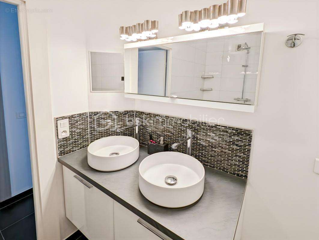 Appartement à SAINT-GRATIEN