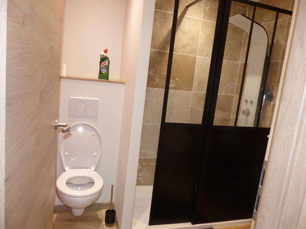 Maison à SAINT-PIERRE-EYNAC