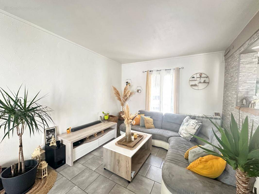 Maison à DAMMARTIN-EN-GOELE