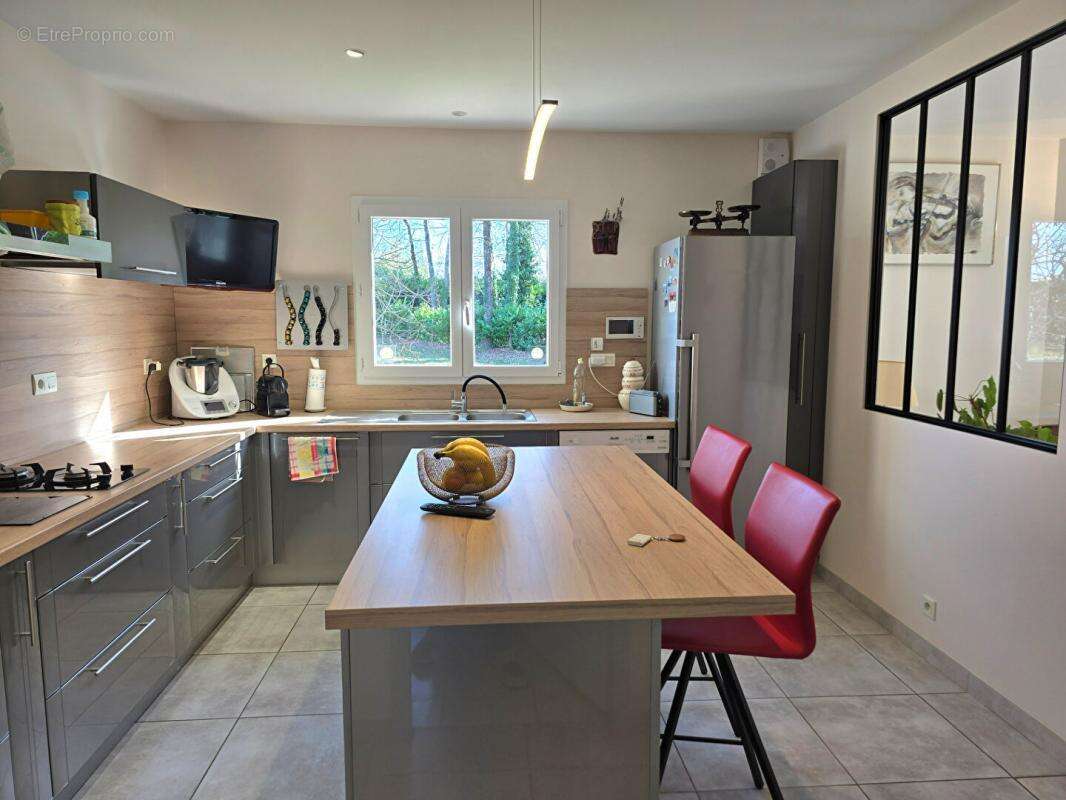 Maison à COULOUNIEIX-CHAMIERS