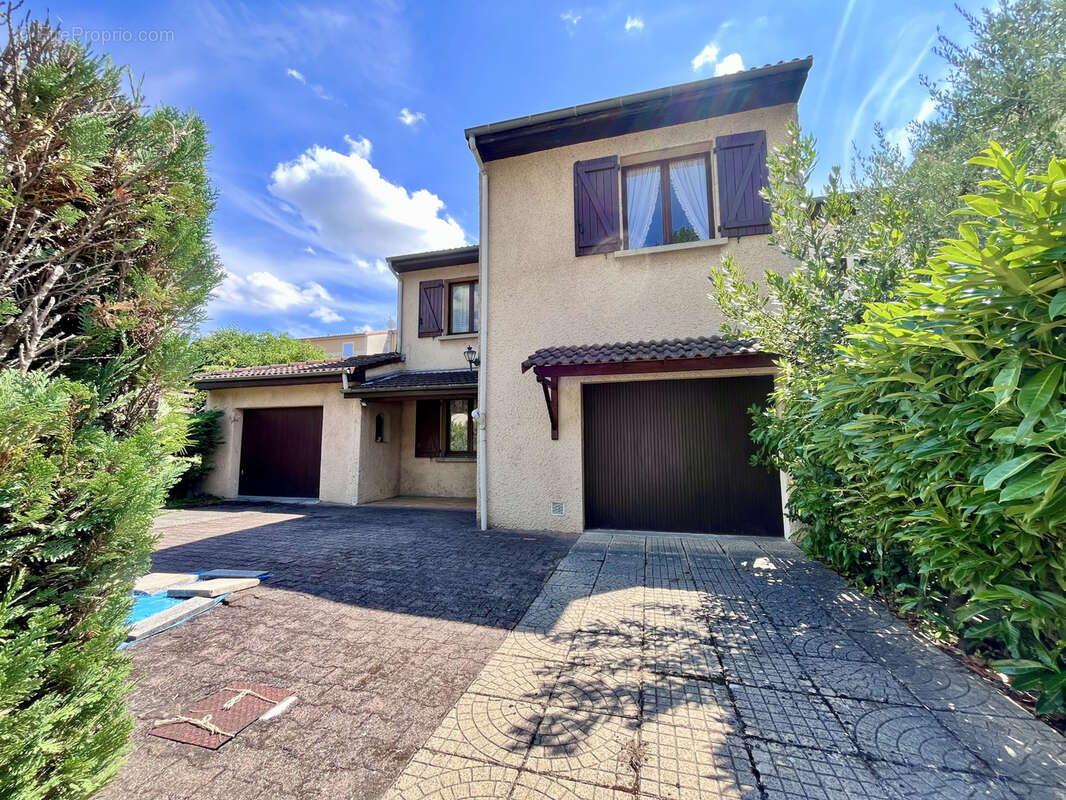 Maison à TOURNON-SUR-RHONE