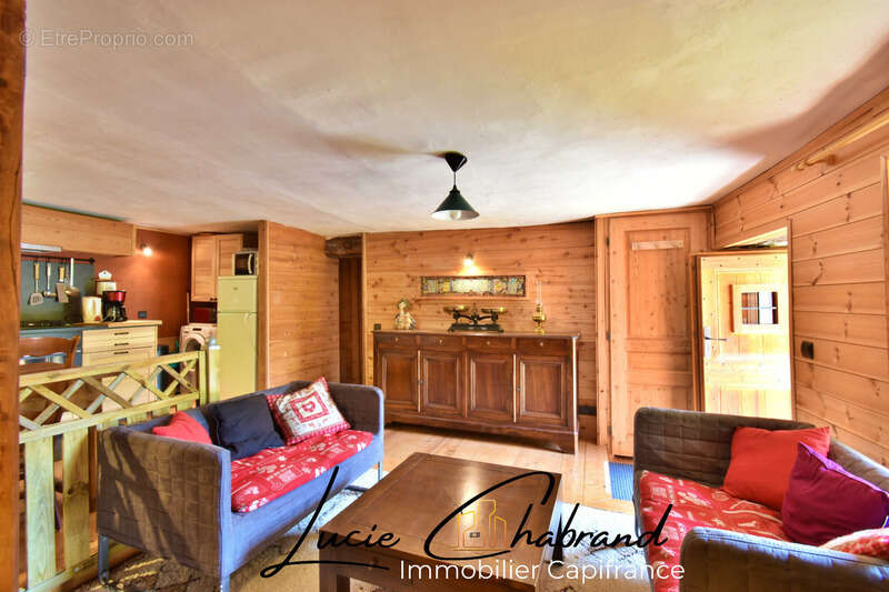 Maison à CHAMPCELLA