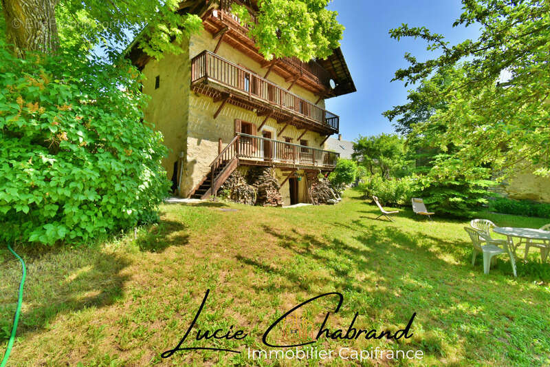 Maison à CHAMPCELLA