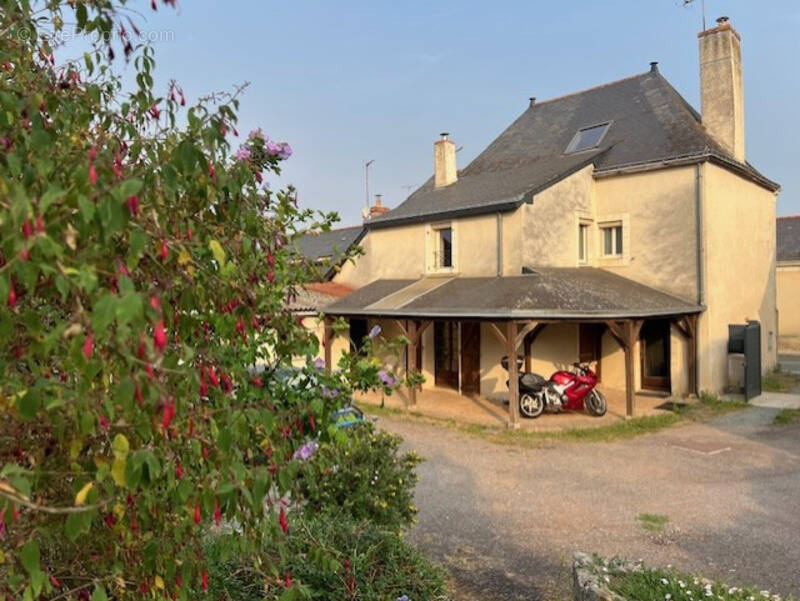 Maison à SEICHES-SUR-LE-LOIR