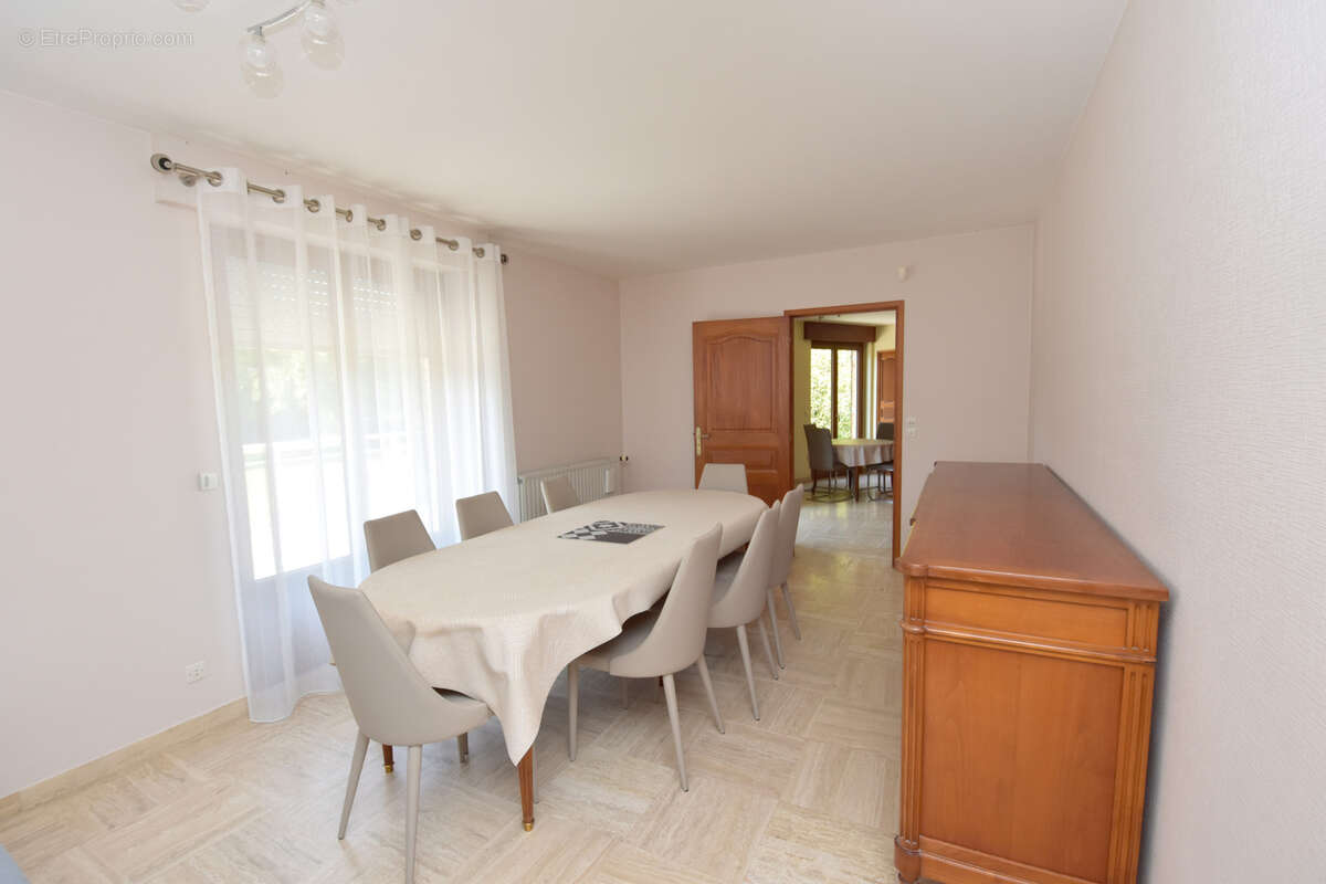 Maison à BERTANGLES