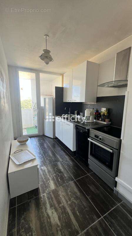 Appartement à MARSEILLE-12E