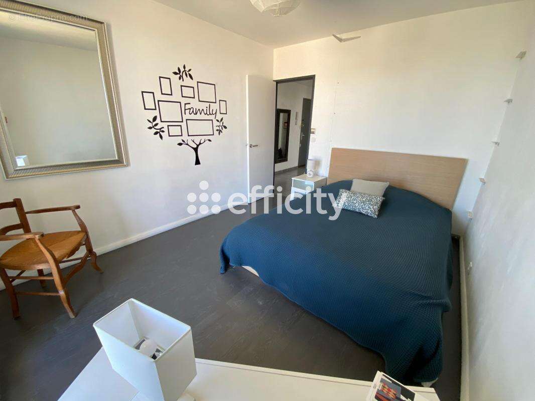 Appartement à MARSEILLE-12E