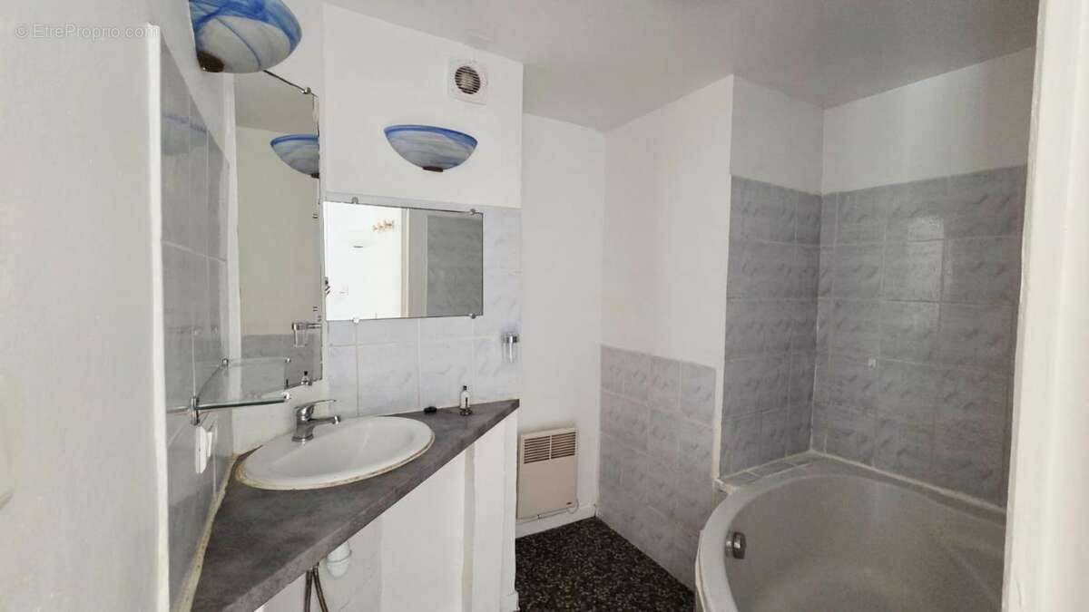 Appartement à SALON-DE-PROVENCE