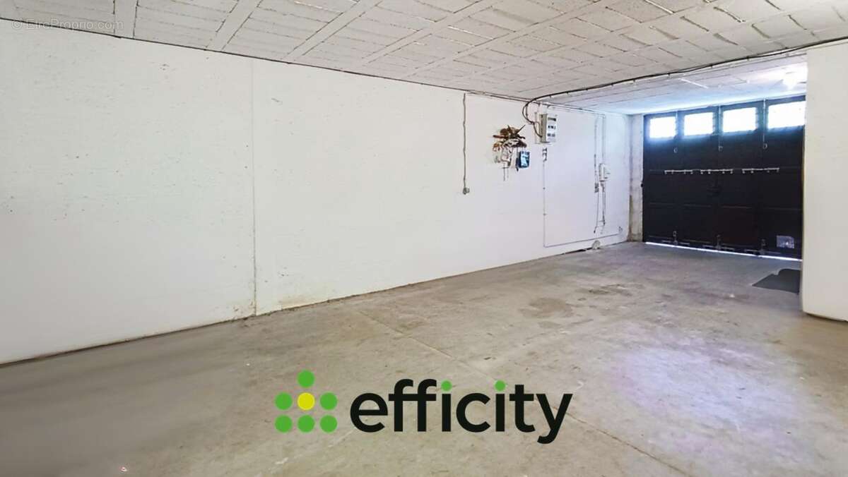 Maison à LACHAPELLE-AUX-POTS