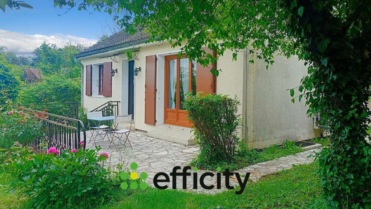 Maison à LACHAPELLE-AUX-POTS