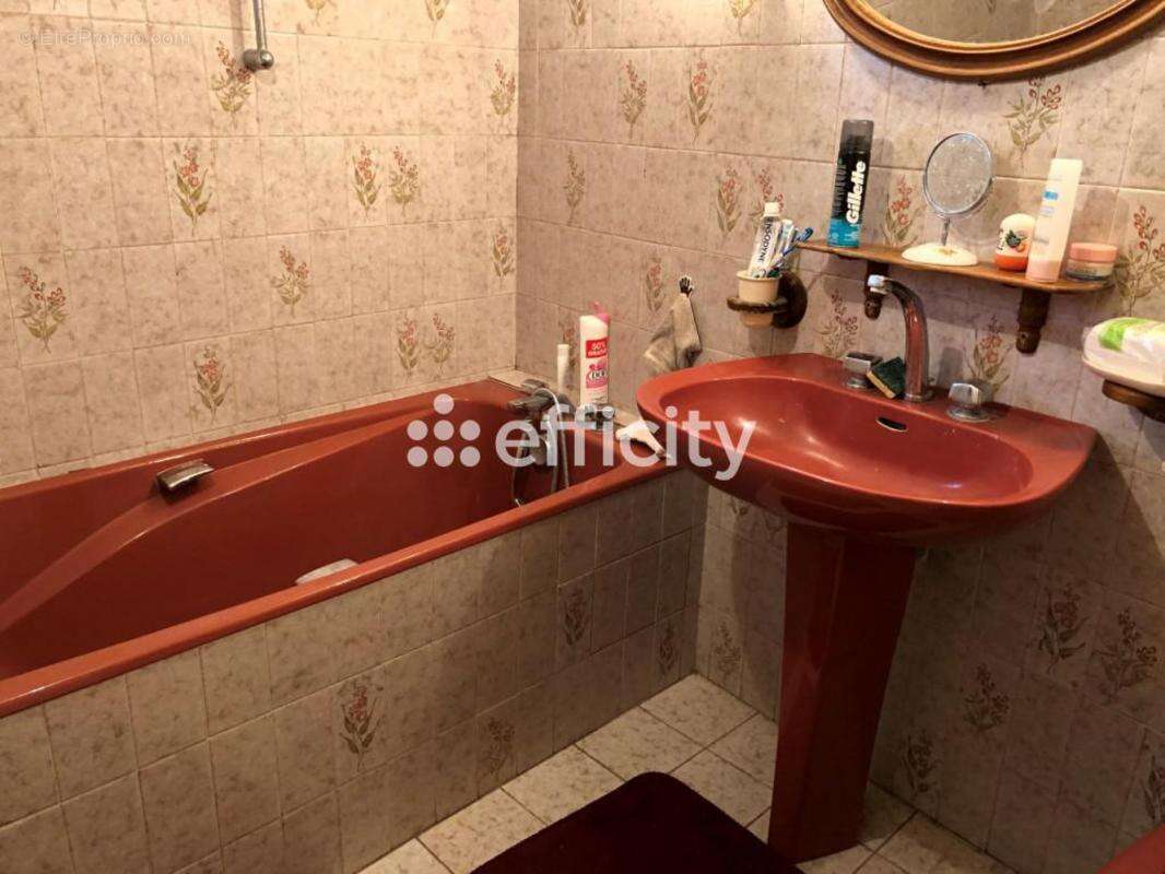 Maison à LA FERTE-BERNARD