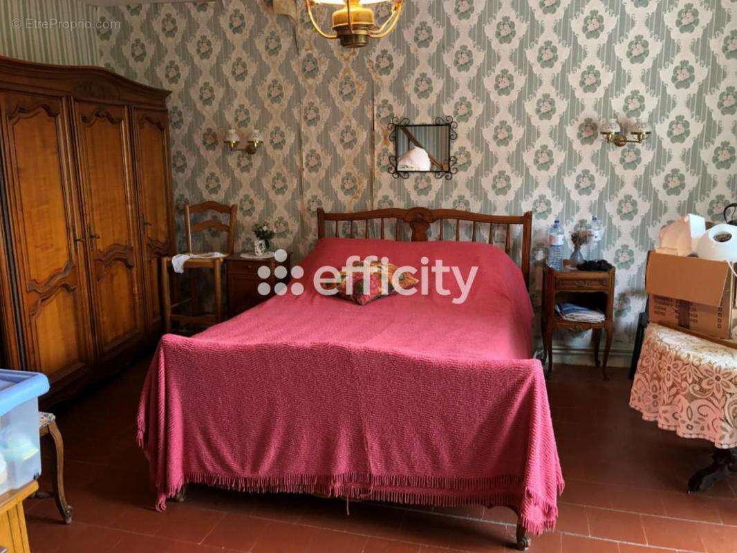 Maison à LA FERTE-BERNARD