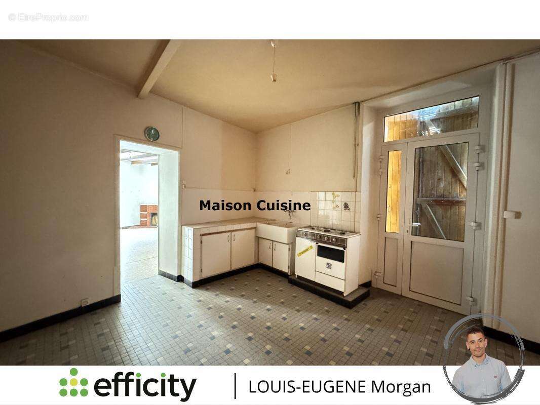 Appartement à LIGUGE