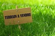 Terrain à VERNOU-LA-CELLE-SUR-SEINE