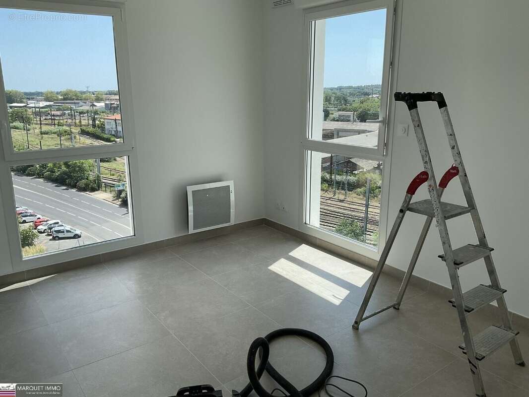 Appartement à BEZIERS