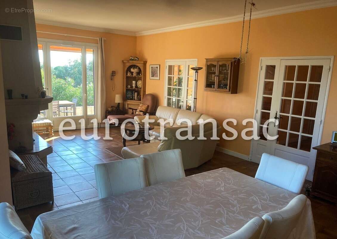 Maison à CASTELNAU-DE-GUERS